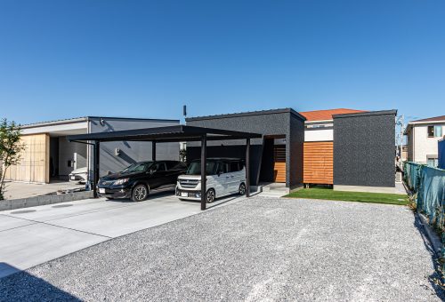 開放感抜群のリビングを中心に 家族みんながくつろげる住まい